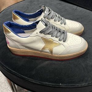 Golden Goose Sneakers